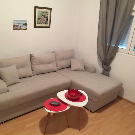 Apartman Lili เซทินเจ ภายนอก รูปภาพ
