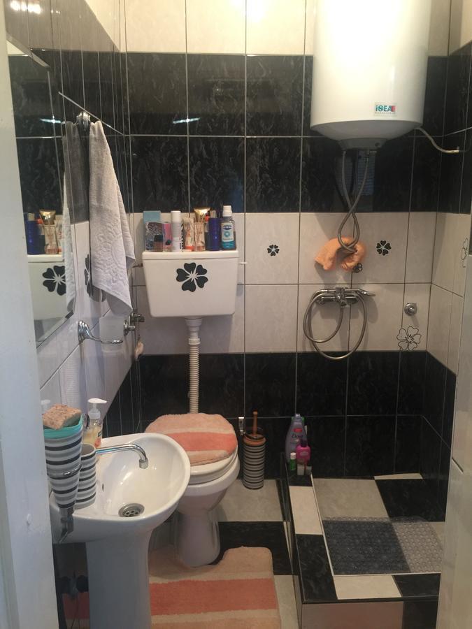 Apartman Lili เซทินเจ ภายนอก รูปภาพ